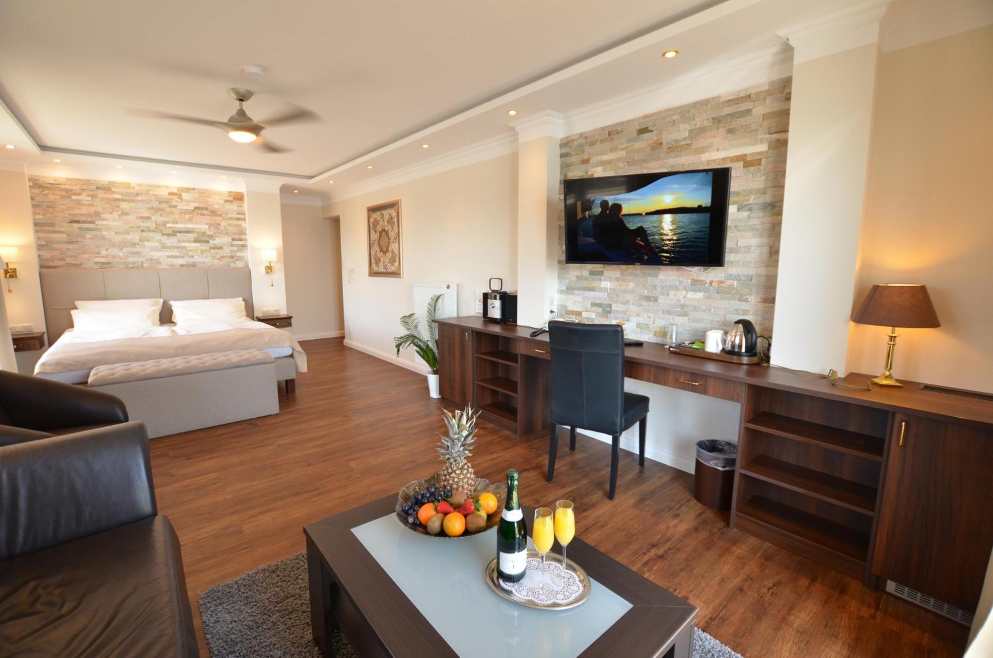 Chiemseestern Vacation & Recreation "Adults Only" Gstadt am Chiemsee Chambre photo
