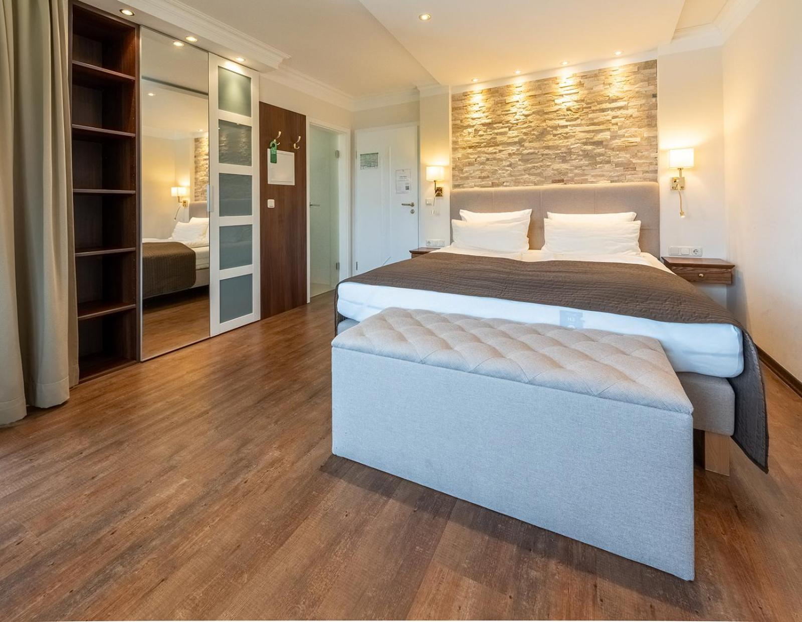 Chiemseestern Vacation & Recreation "Adults Only" Gstadt am Chiemsee Chambre photo